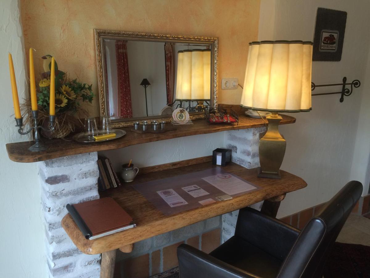 Domizil Hotel Dueren "Kastanienhof" Bagian luar foto